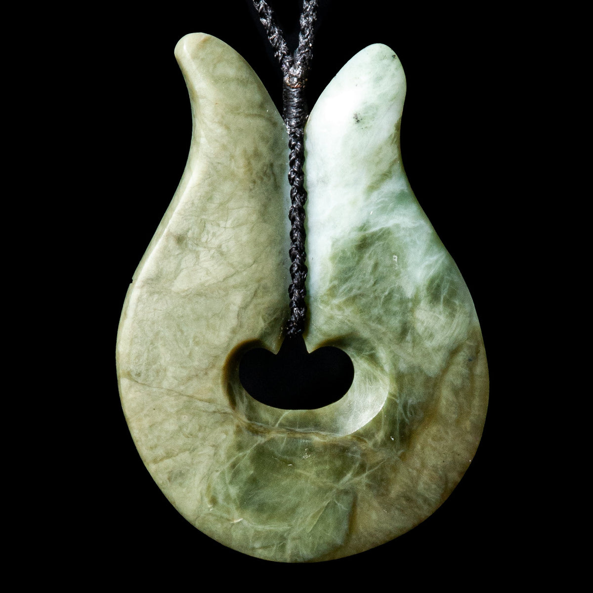 Double matau pendant